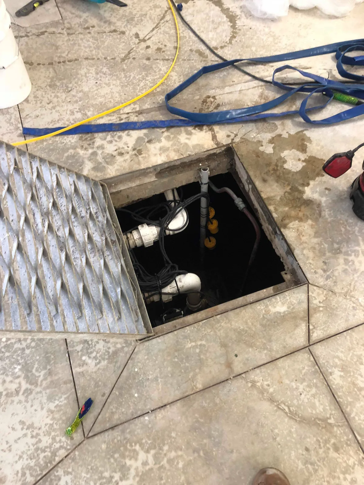 Cable pit with terminated conductors
